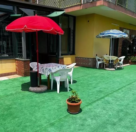 Aamiaismajoitus (B&B) Grotta Del Monaco