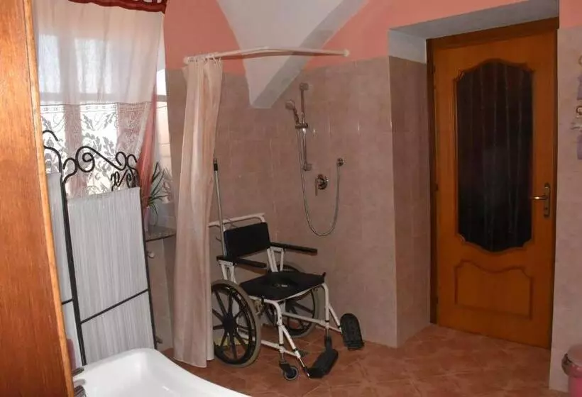 Aamiaismajoitus (B&B) La Casa Di Enzo