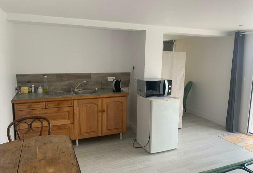 צימר Suite Junior Omaha Beach