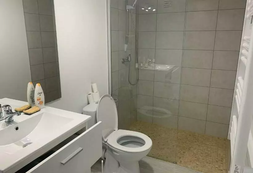 ベッドアンドブレックファースト Suite Junior Omaha Beach