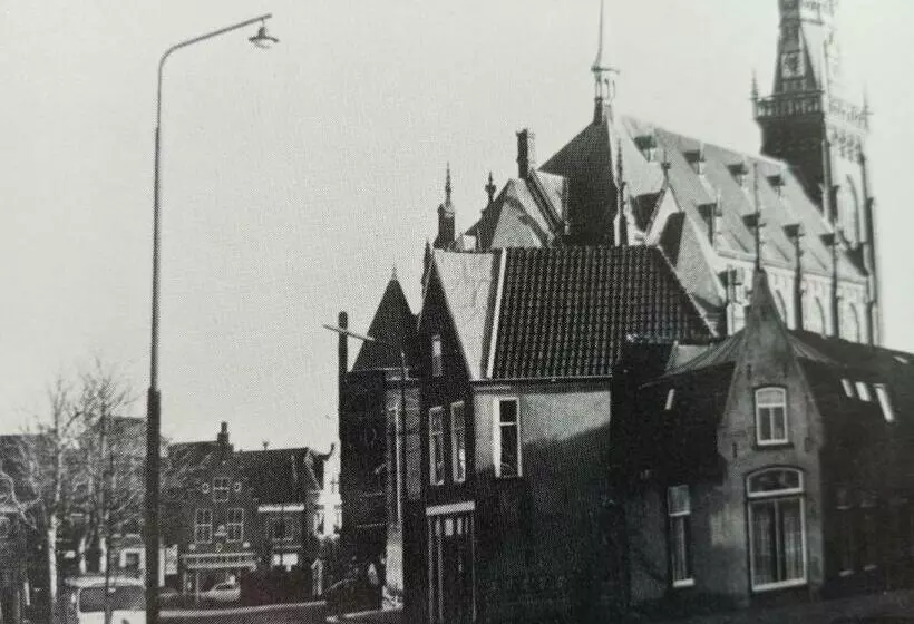 Bed & Breakfast Moments