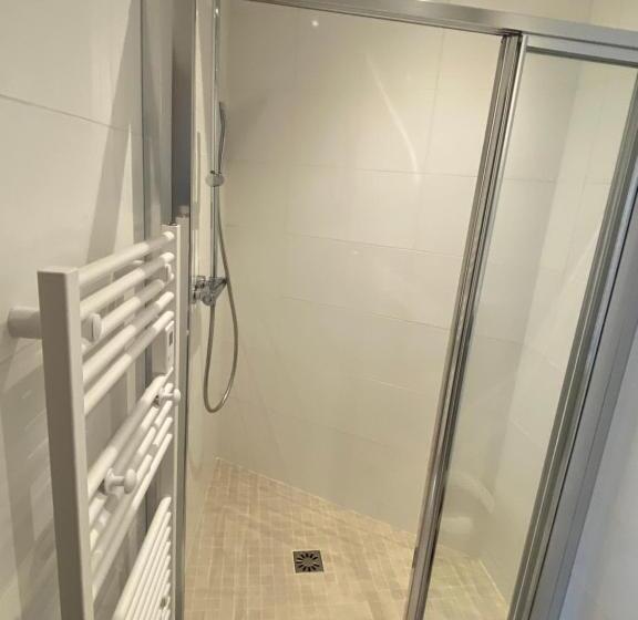 膳宿费 Château De Chatenay   Macon