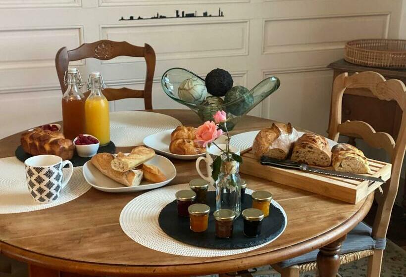 膳宿费 Château De Chatenay   Macon