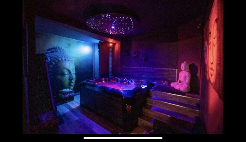 پانسیون Loveroom21