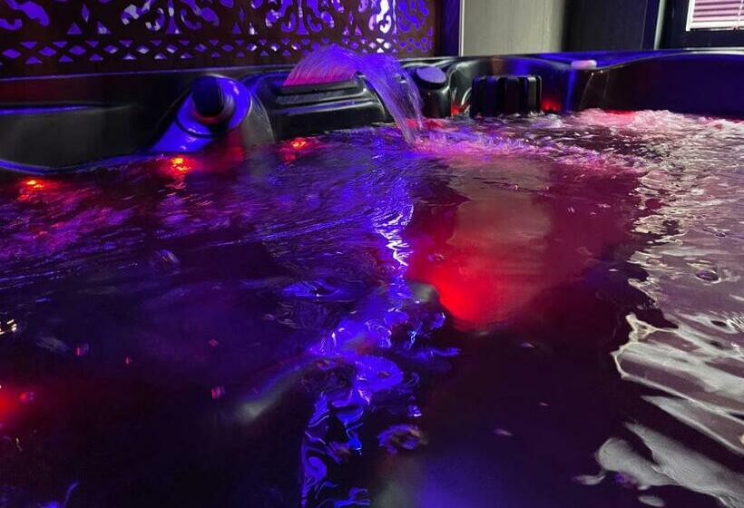 پانسیون Loveroom21