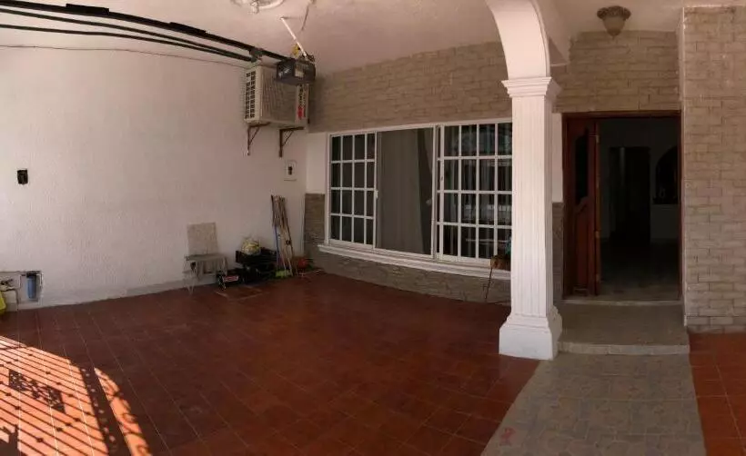 ペンション Mini Hostal Cultural De Mazatlán