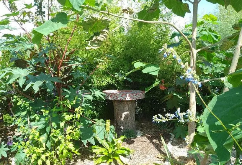 ペンション The Piggeries At La Maison Tumtum Arbre