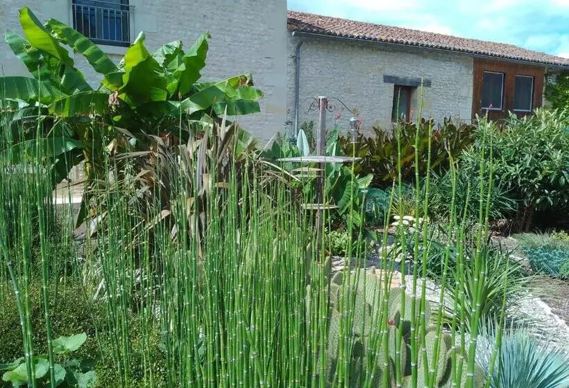 ペンション The Piggeries At La Maison Tumtum Arbre