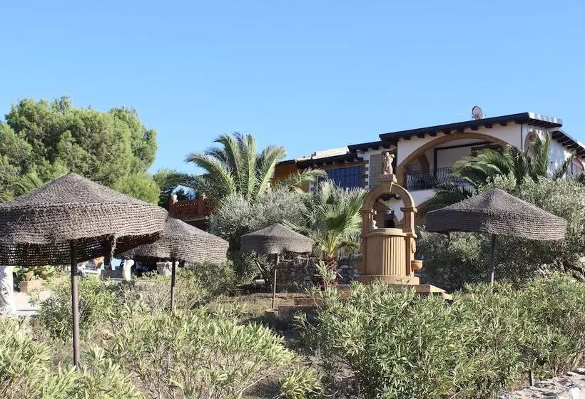 Agriturismo Reggia Saracena