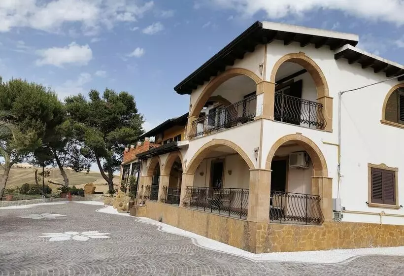 Agriturismo Reggia Saracena