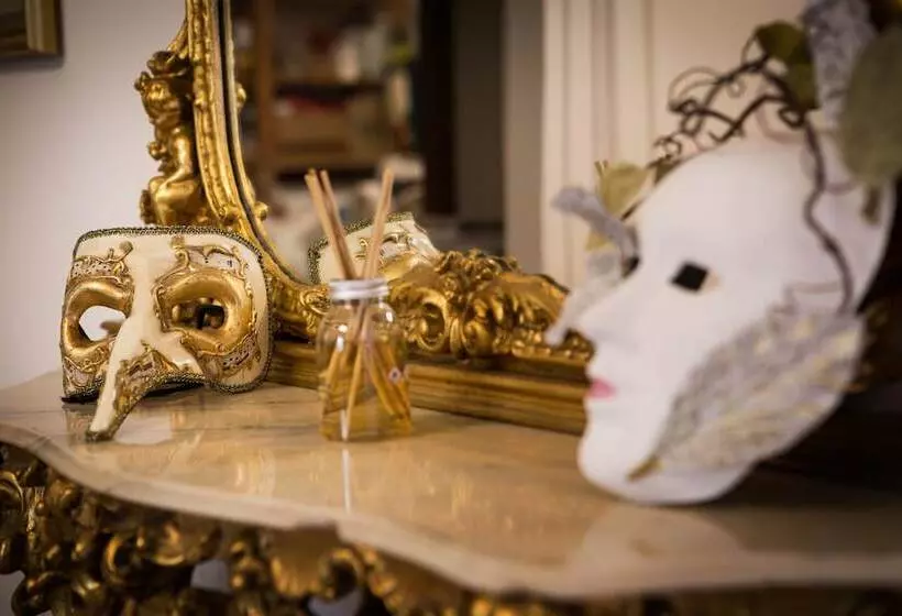 هاستل San Samuele