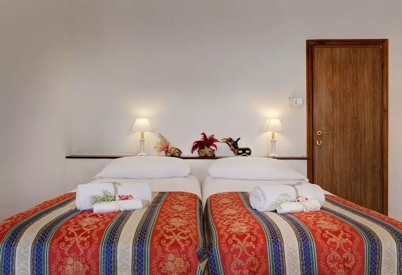 هاستل San Samuele