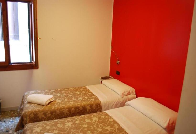 تختخواب و صبحانه San Geremia