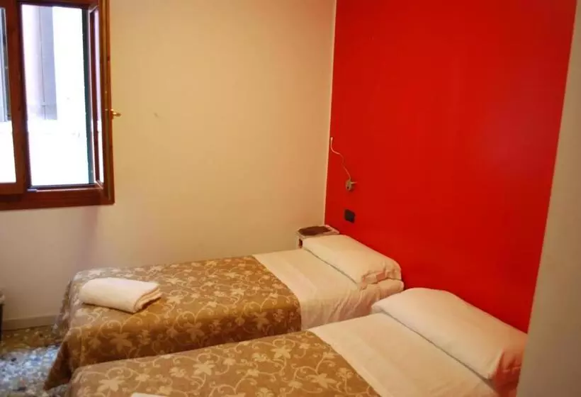 تختخواب و صبحانه San Geremia