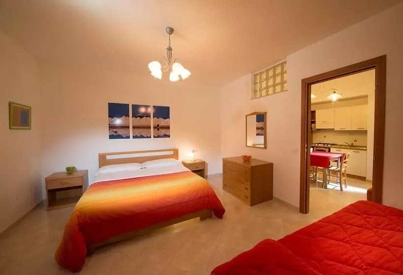 تختخواب و صبحانه Casatrapani