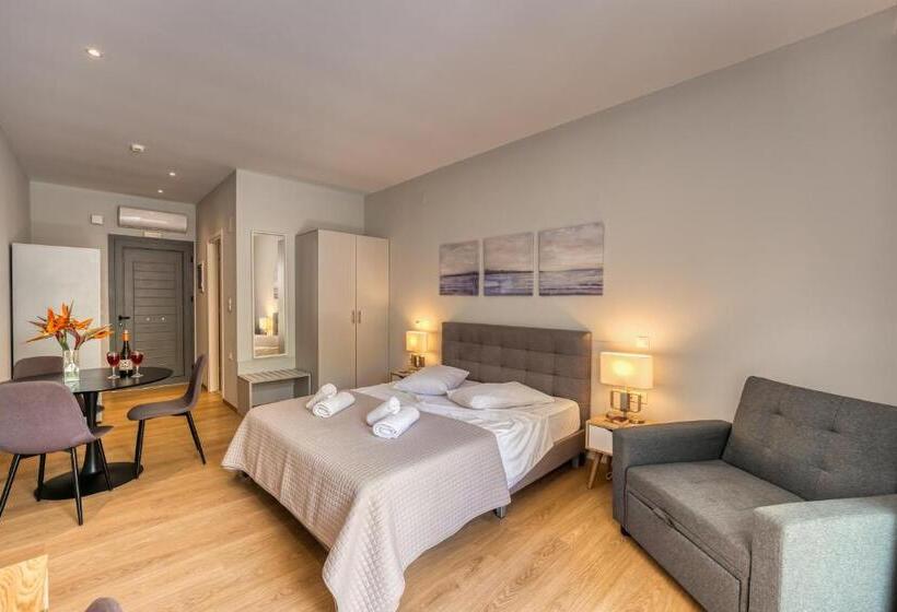 Folies Corfu Town Hotel Apartments