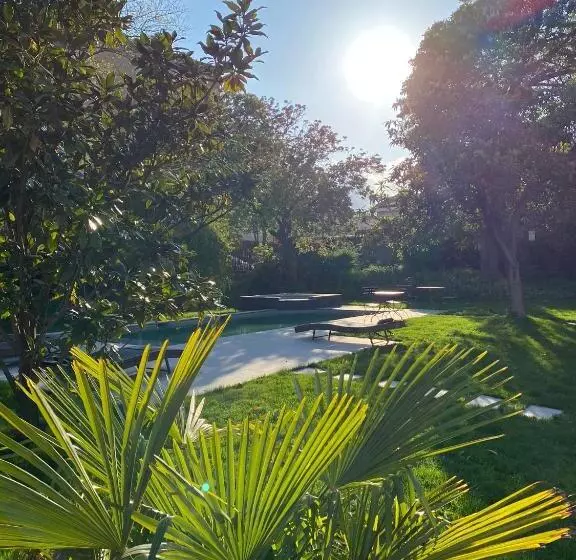 פונדק Demeure Saint Louis Historic Manor, City 700m, Parking, Wifi, Electrical Terminal