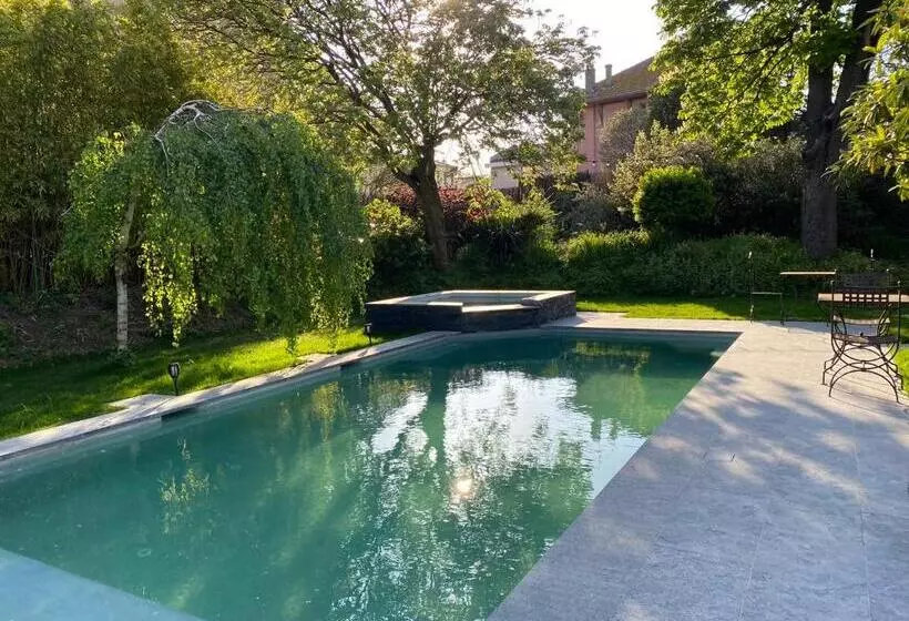 פונדק Demeure Saint Louis Historic Manor, City 700m, Parking, Wifi, Electrical Terminal