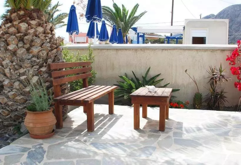 هتل Aretousa Villas