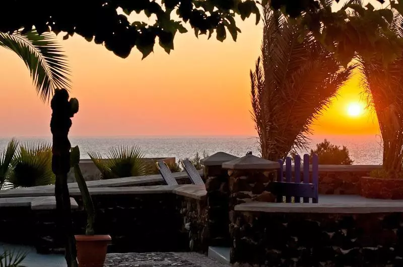 فندق Artemis Village