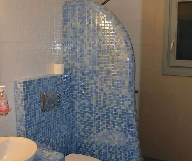 فندق Artemis Village