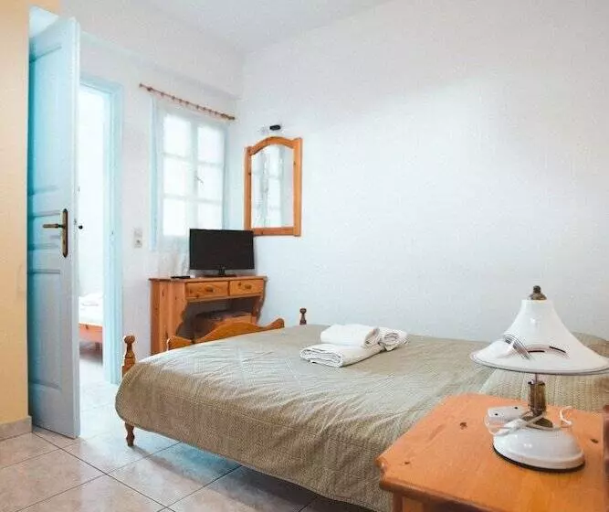 فندق Artemis Village