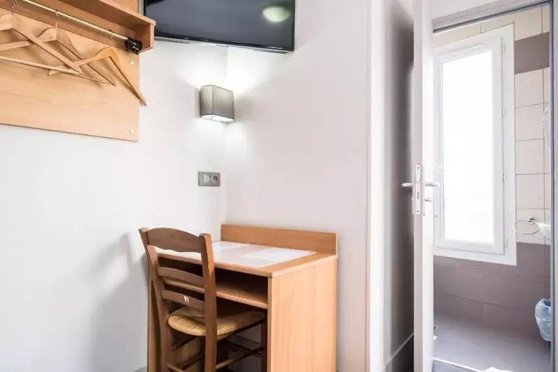 هتل Bonsejour Montmartre