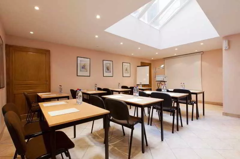 호텔 Couvent Du Franciscain Centre Ville