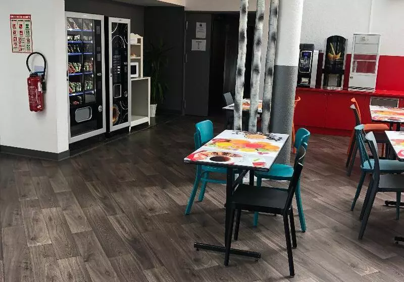 فندق F1 Maurepas