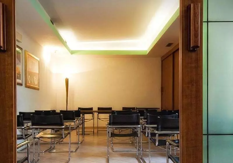 هتل Garni Villa Fontana