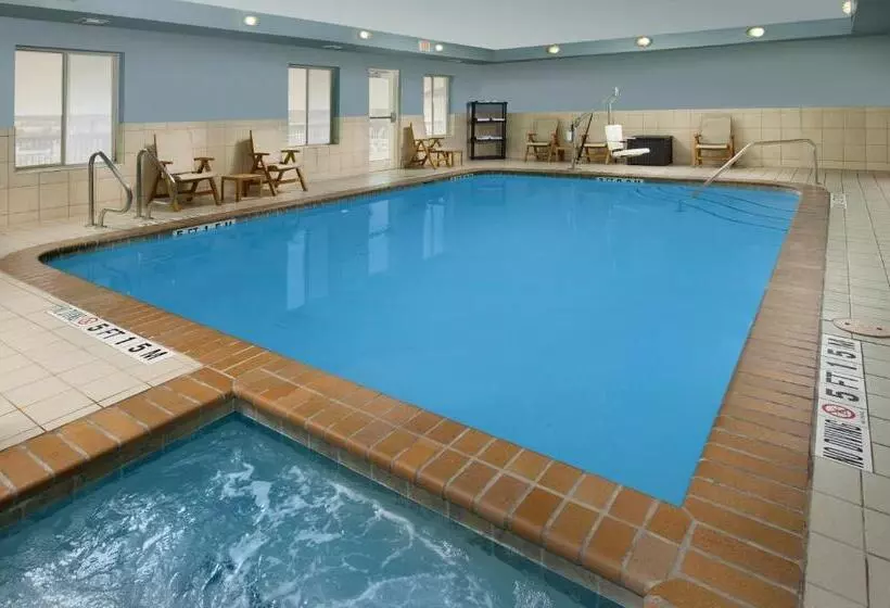 Holiday Inn Express & Suites San Antonio West Sea World Area, An Ihg