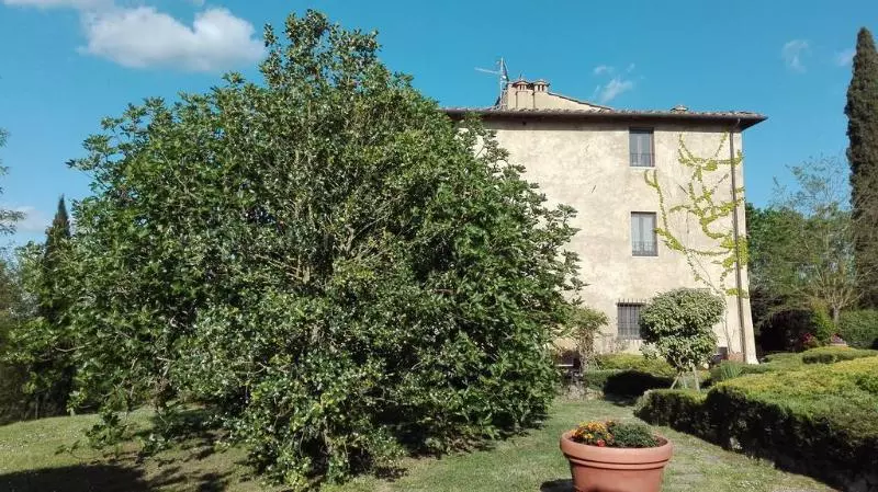 田舎風ホテル Tana De Lepri