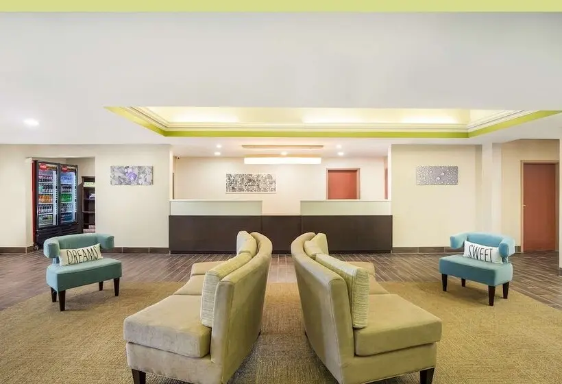 Hotelli Sleep Inn & Suites North Mobile Saraland