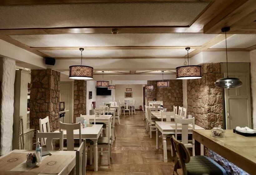 Hotel Xenonas Iresioni