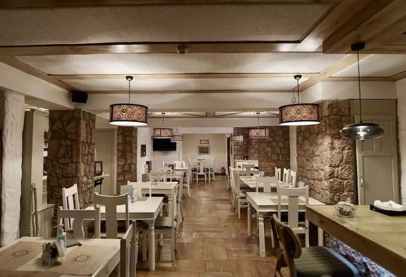 Hotel Xenonas Iresioni