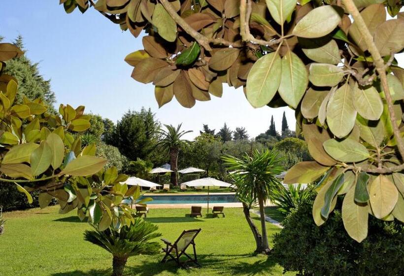 Isabella Country House