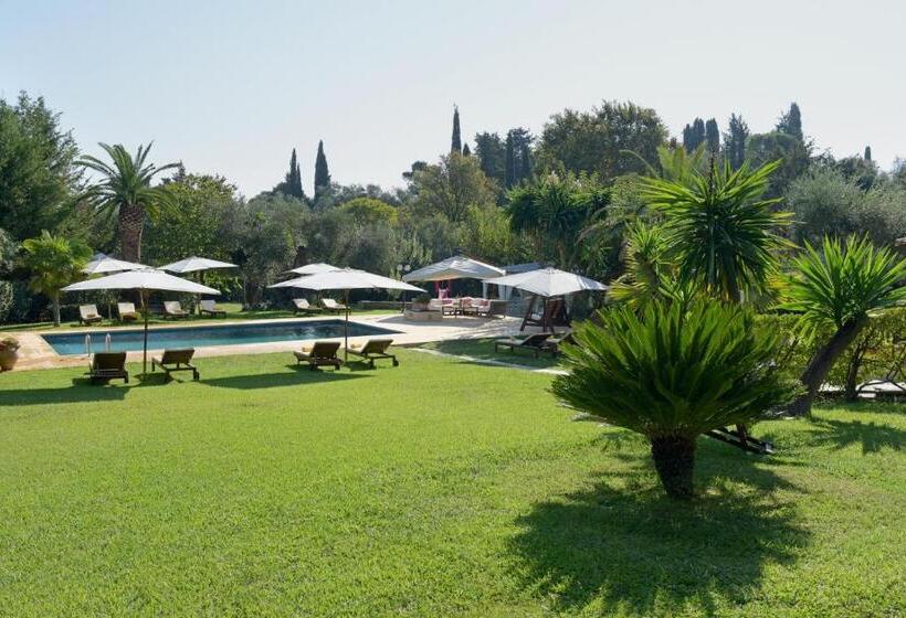 Isabella Country House