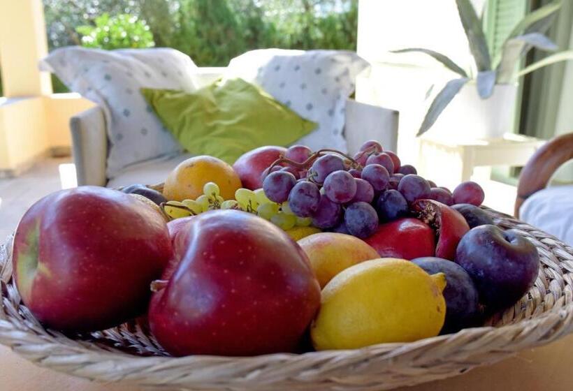 Isabella Country House