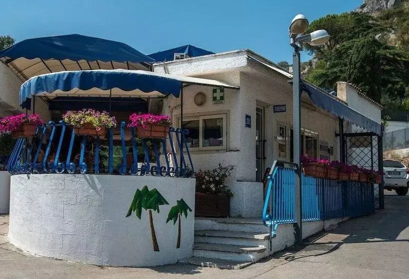 استراحتگاه Le Palme Village