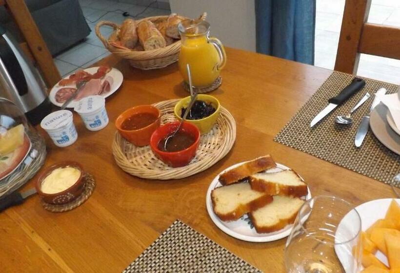 Bed and Breakfast A L Ancre De La Rive