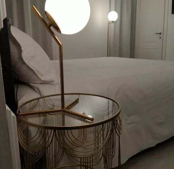 تختخواب و صبحانه Bresciantica