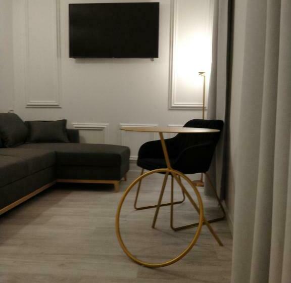 تختخواب و صبحانه Bresciantica