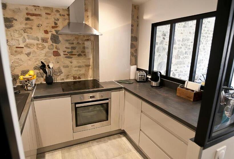 مبيت وإفطار Meublé De Tourisme, Les Chambres Du Beffroi