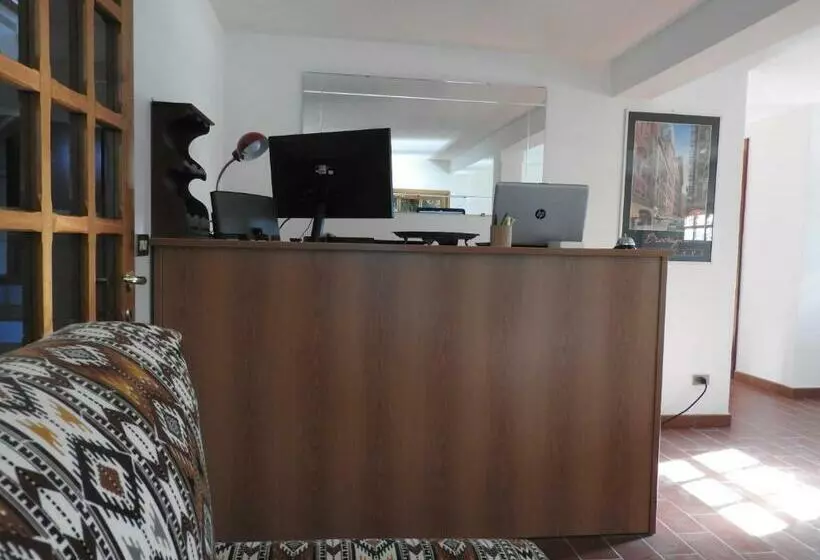 Aamiaismajoitus (B&B) Villa Venezia