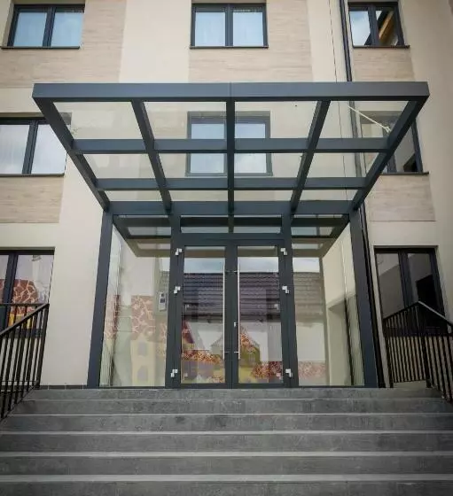 H11 Downtown Apartments