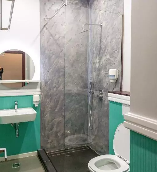 H11 Downtown Apartments