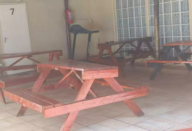 پانسیون 26 Zea Avenue Arcon Park Guest House