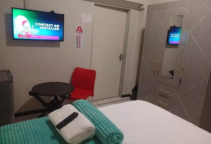 پانسیون 26 Zea Avenue Arcon Park Guest House