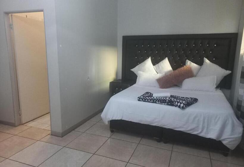 Pension 26 Zea Avenue Arcon Park Guest House