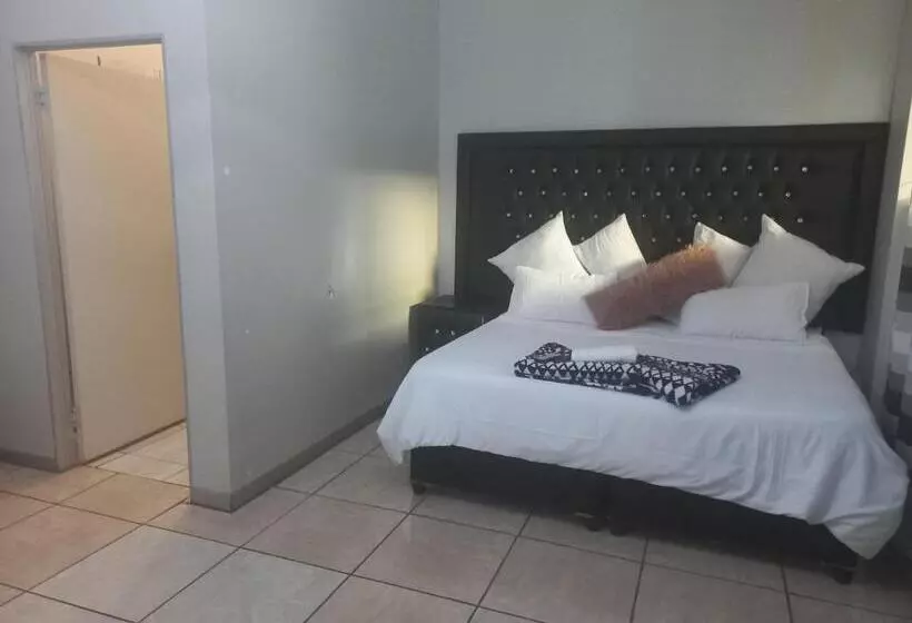 پانسیون 26 Zea Avenue Arcon Park Guest House